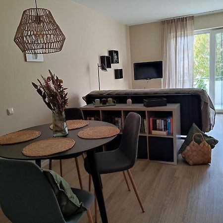Gemuetliches Ferienapartment Mit Optionaler E-Ladesaeule Eichenzell Buitenkant foto