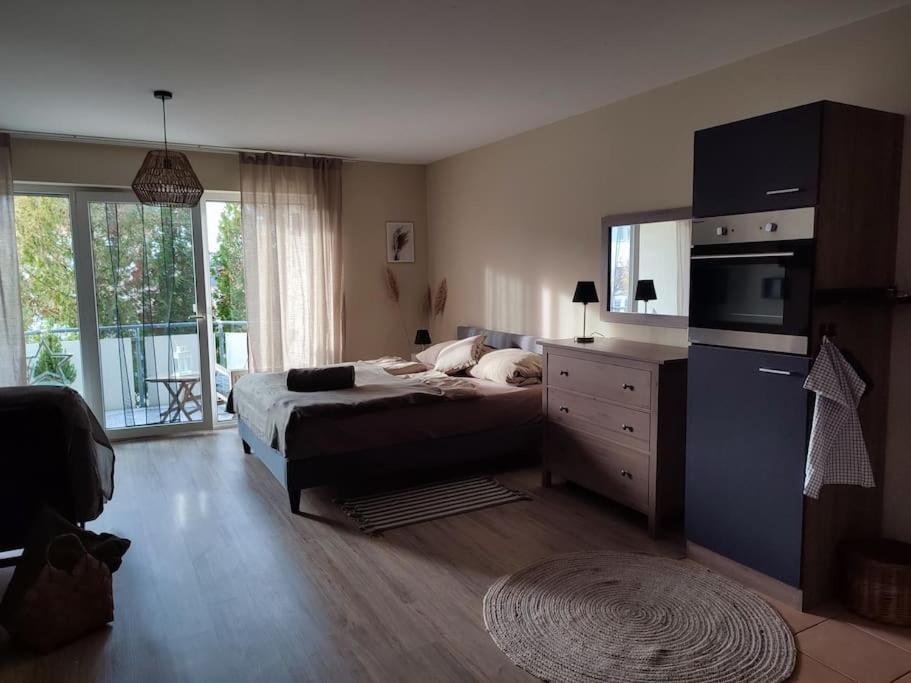Gemuetliches Ferienapartment Mit Optionaler E-Ladesaeule Eichenzell Buitenkant foto